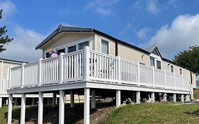 Sea Breeze Cabin
